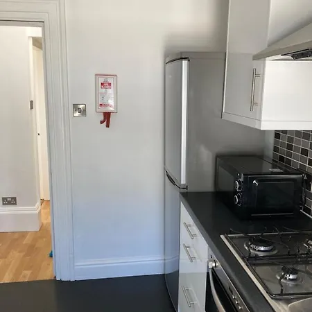 Апартаменты The View Castle Road Скарборо