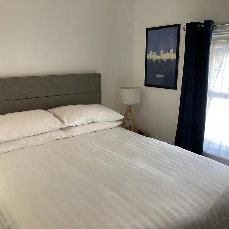 Апартаменты The View Castle Road *