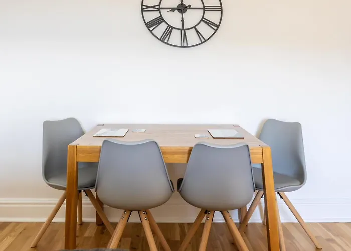 The View Castle Road Apartament