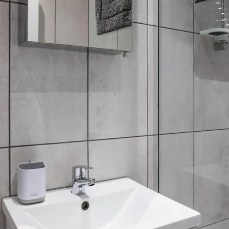 The View Castle Road Апартаменты